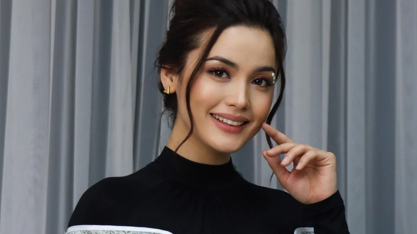 Актриса Ақбота Нұрдың беті көгерген видеосы тарады