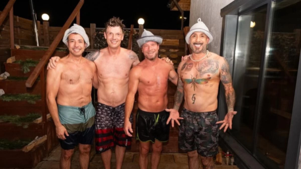 Қазақстандықтар Backstreet Boys әншілерін  шығарып салды