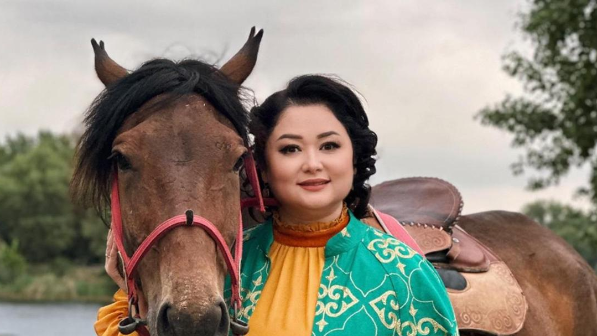 "...жылап жібердім"деген Роза Әлқожаның жазбасы жүректі елжіретті