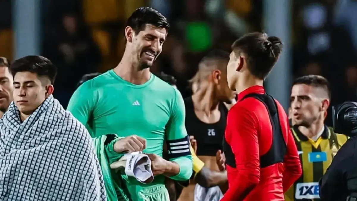 «Реалдың» голкипері Тибо Куртуа Шерханға матчтан кейін ақылын айтты