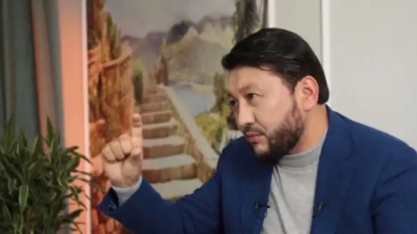 Діндар Тазабек экс-президент Назарбаев туралы өз шындығын  жайып салды