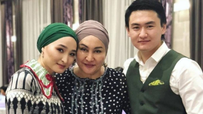 Төреғали Төреәлінің анасы жас отбасыларға кеңес берді