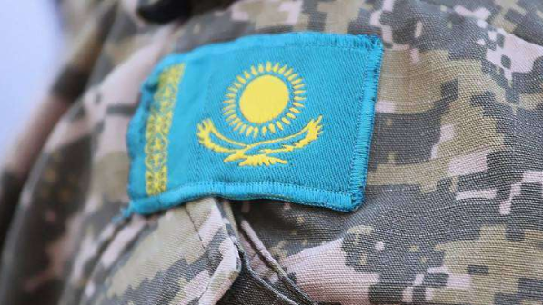 Тағы да бір сарбаз әскерде көз жұмды