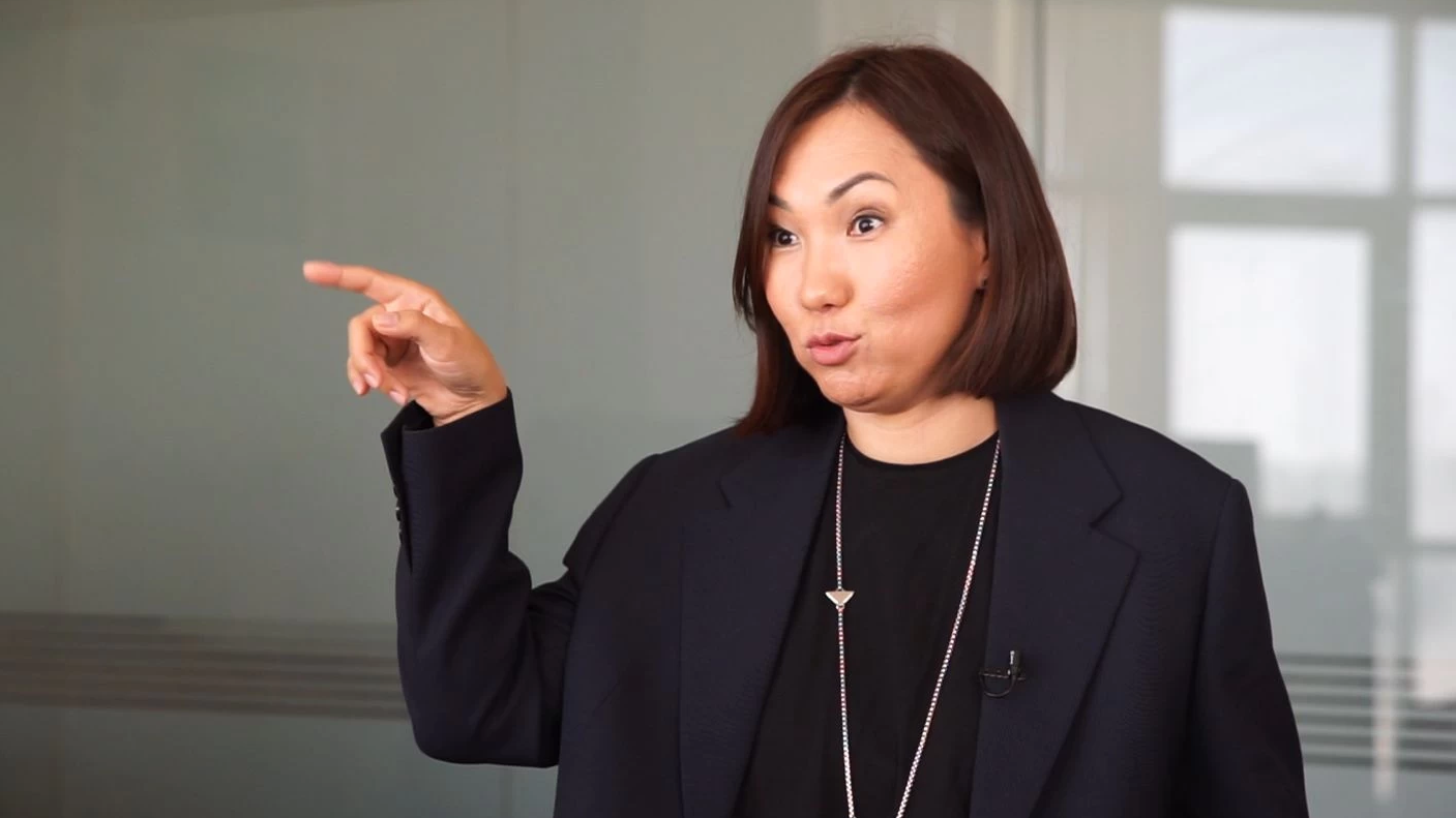 Қыздар бармақ попки еркектерді