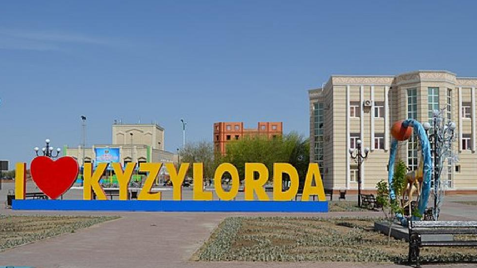 Оқушы өз сыныптасын пышақтап тастады