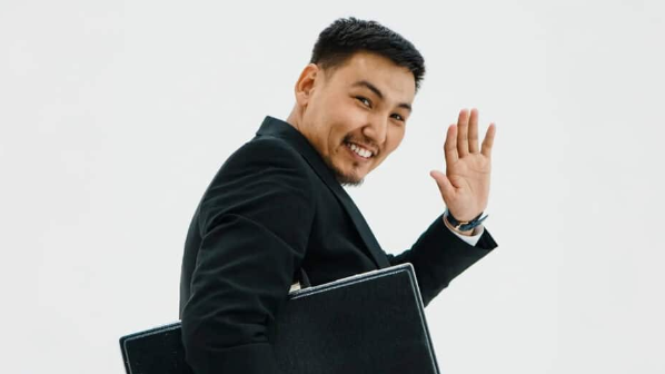 "Қазақтың Робин Гуды" жұрттың ақшасын казиноға салған