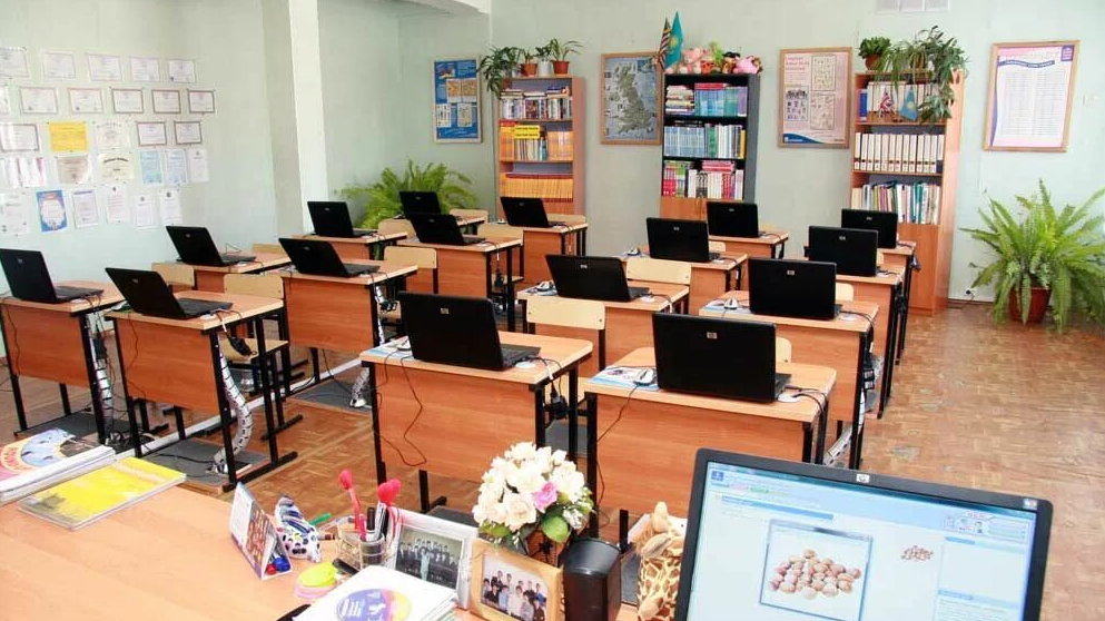 "Мектептегі үзіліс уақытын 20 минутқа созу керек" дейді белсенді педагог