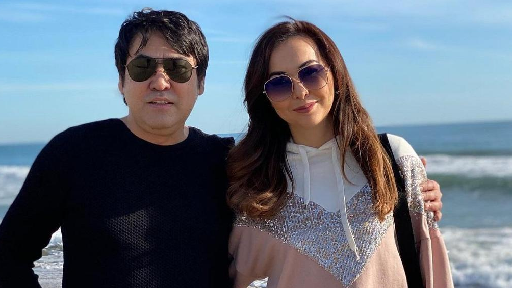 Мәскеуде ер адам жыныстық қатынас үшін ер адамды іздейді.