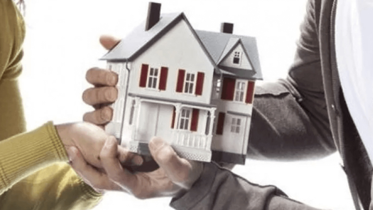 Дүние үшін талас: Бала қаңғып, ана "шизофрения" диагнозымен жындыханада