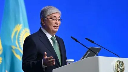 "Спорт пен коммерцияны ұтымды үйлестіру қажет», – деді Тоқаев.