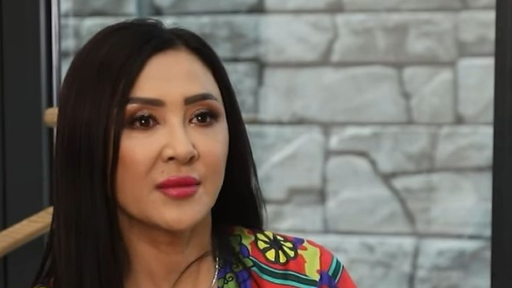 "...өлердегі сөзін айтып, қыр соңымнан қалмай..."деген әнші Меруерт ағынан жарылды