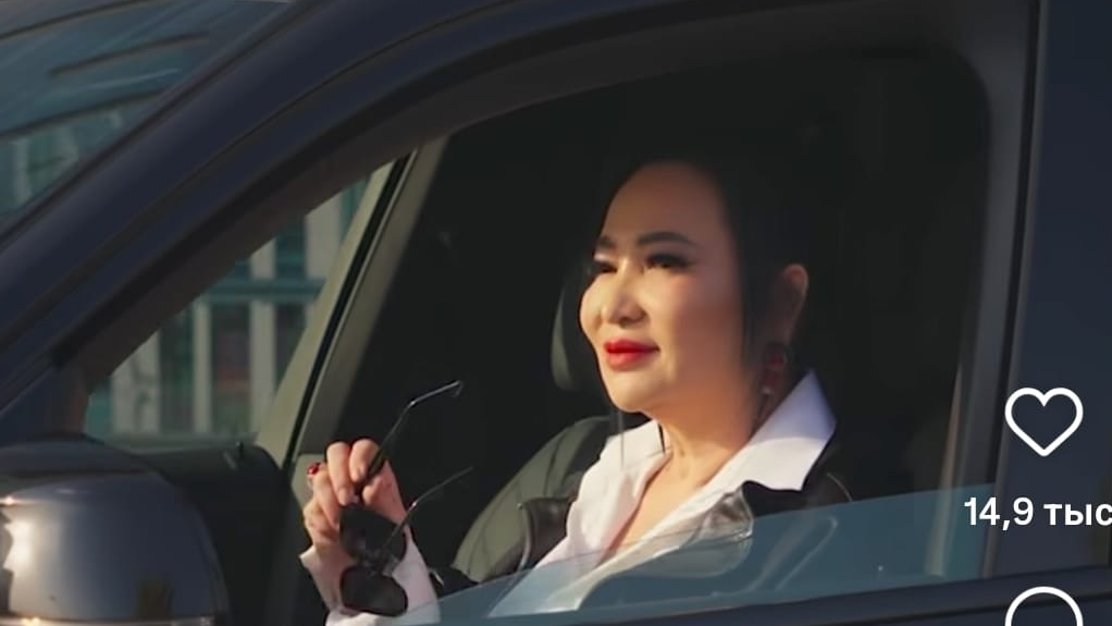 Гүлзира ханым оқырмандарымен ұрсысып, сөзге келіп қалды