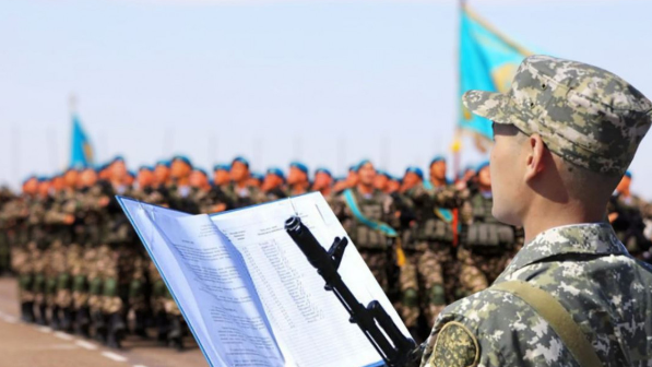 "Баламды әскерге жібермеймін!"деген қоғам белсендісі министрлікке ескерту жасады