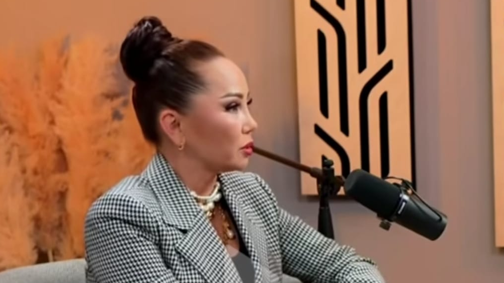 Баян Мақсатқызы күйеуімен арада болған үлкен ұрыс-керіс туралы айтты