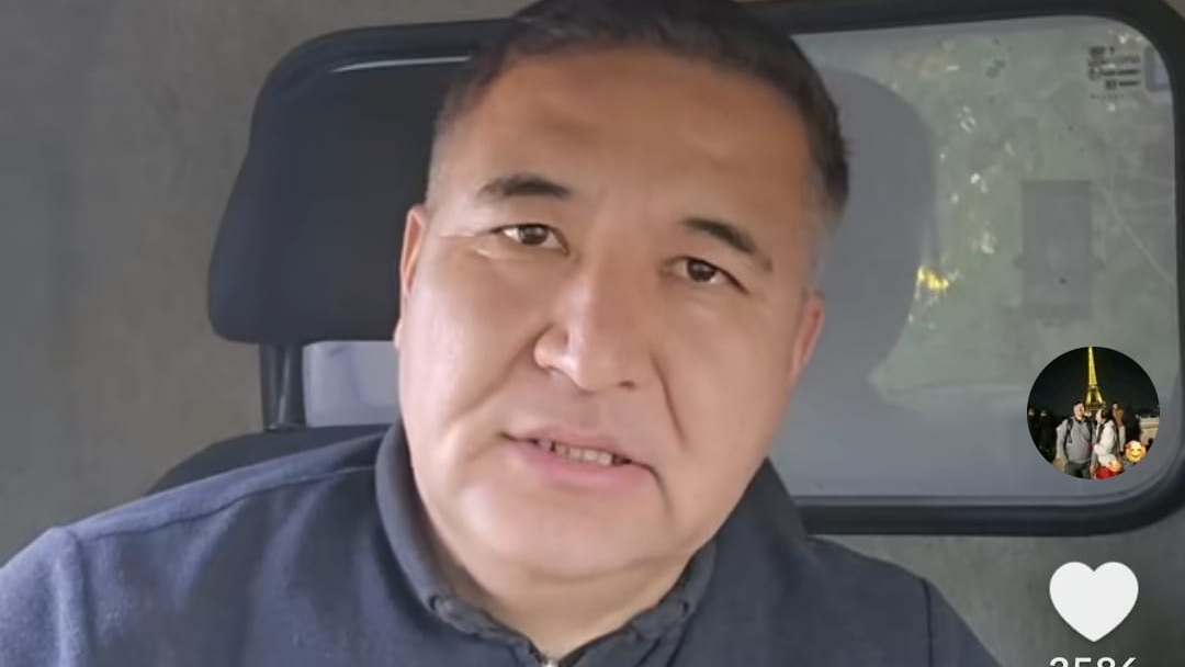 Мектеп мұғалімі жұртты жұма намазға шақырды: Бұл заңға томпақ емес пе? 