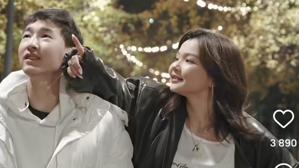 Қайраттың қызы еркекті артынан теуіп сынға қалды