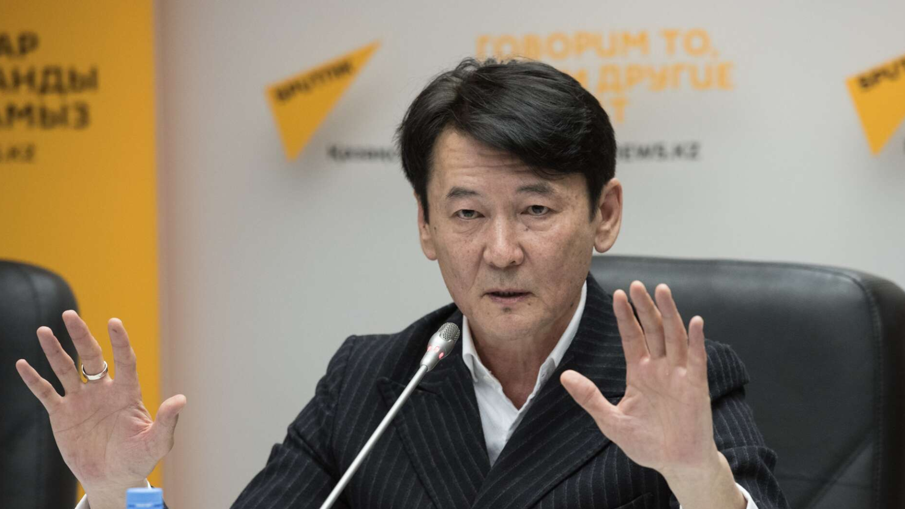 Көршісі курортта көршісін сиқыған.