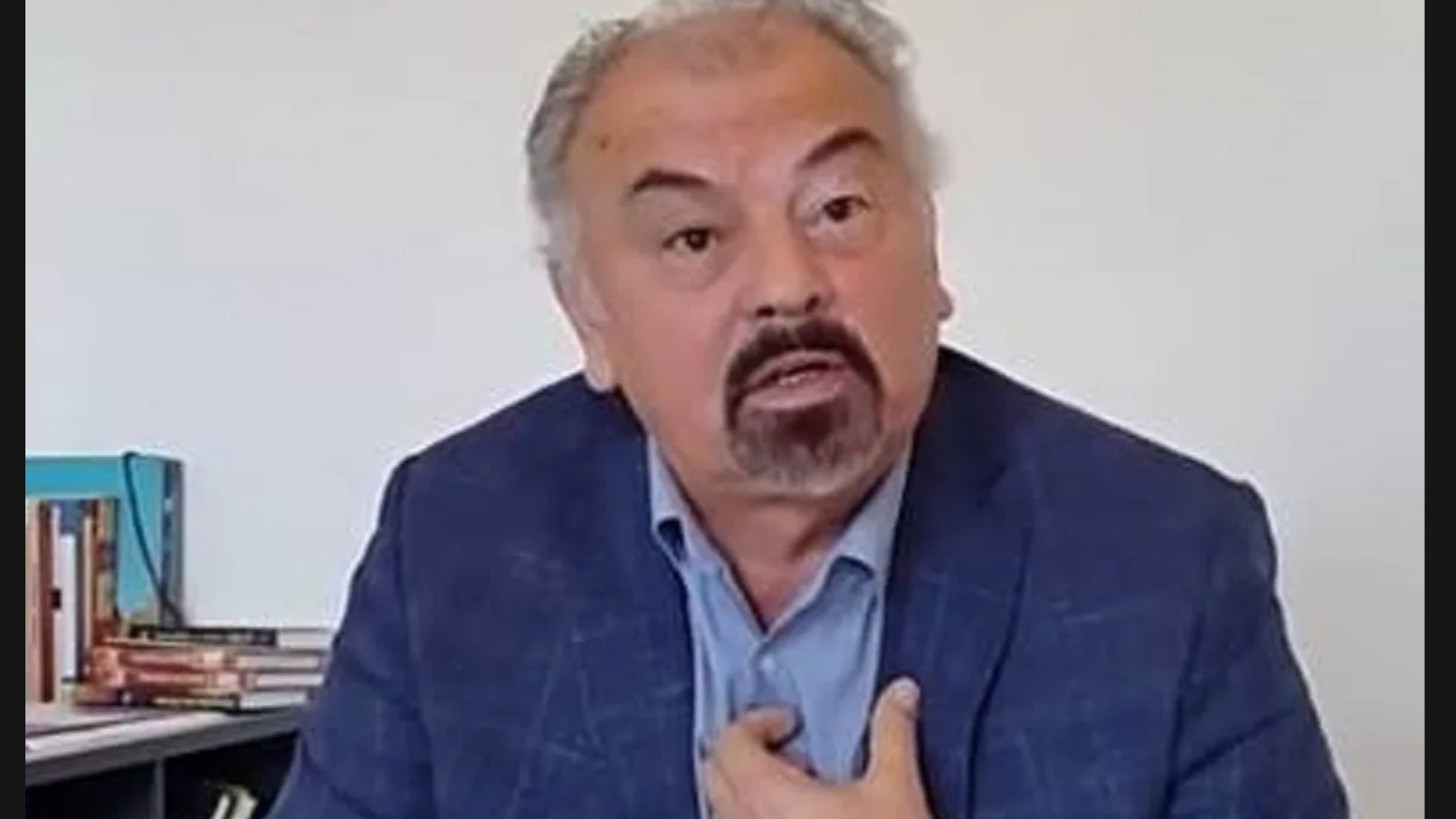 Ұшқыш қалпақшалардың жақыннан жасалған порнофотосуреттері