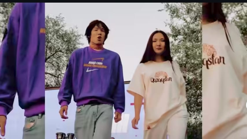 Жалап жатқан шәует фотосы