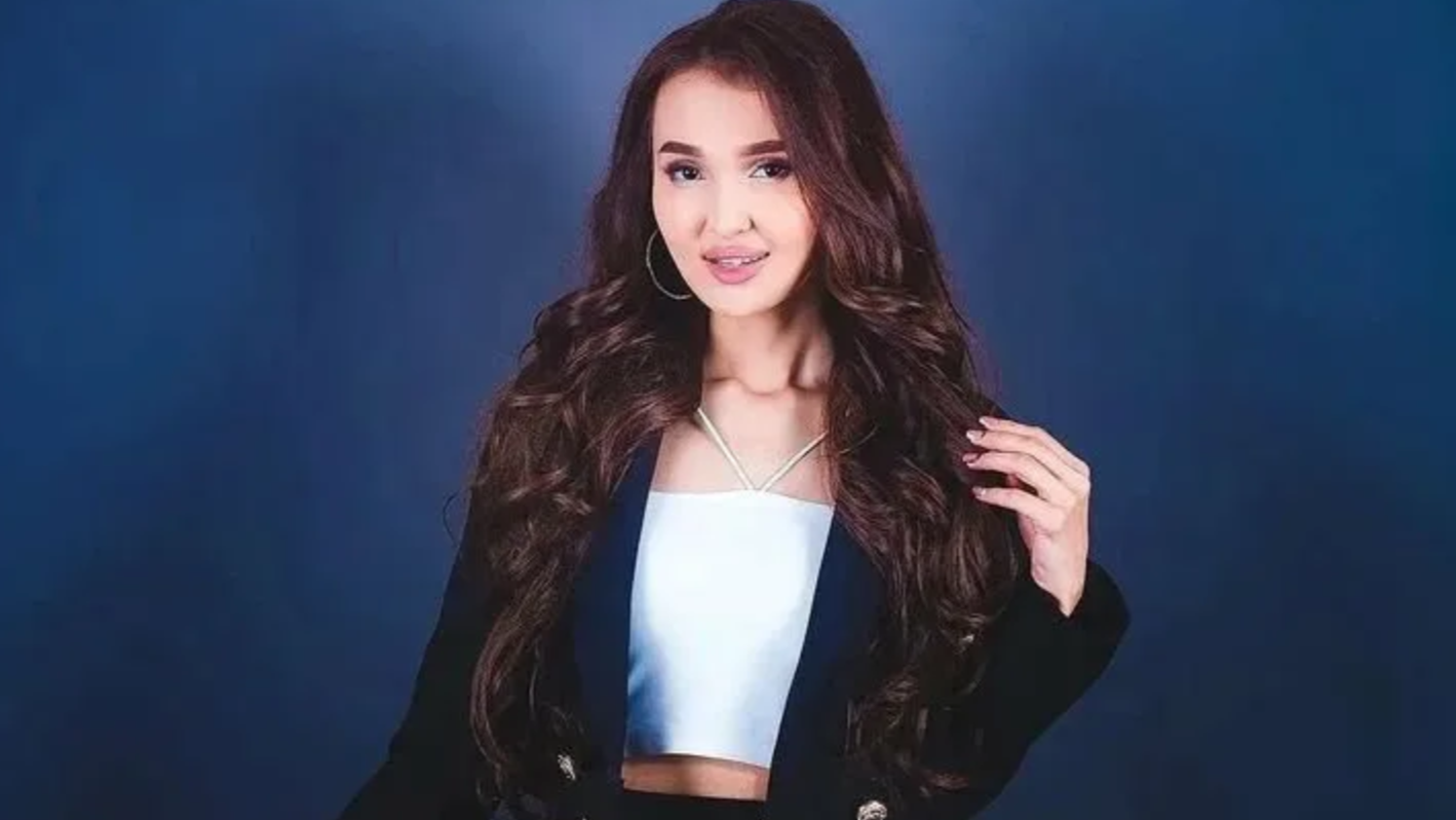 Транс қыз бен қыздың секс видеосы