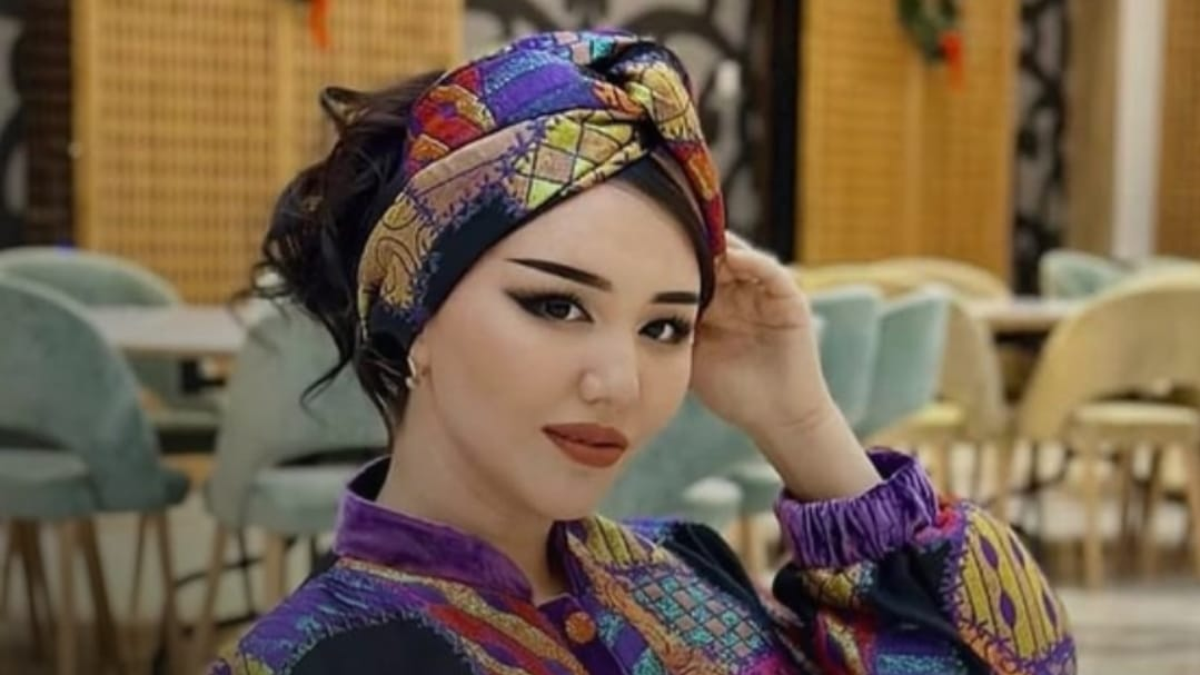 Трансвеститтердің порносы