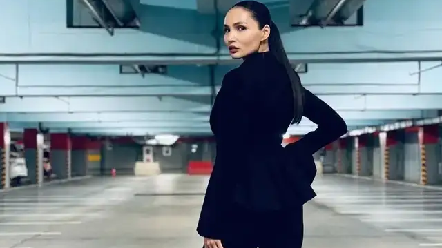 40 жастағы украиндық әйелмен жыныстық қатынас