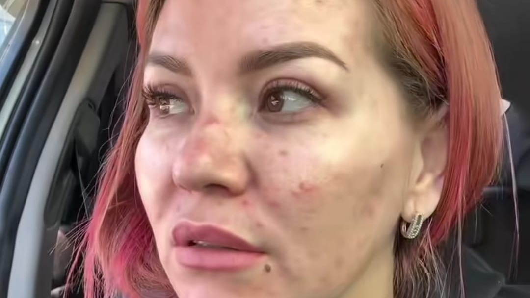 Үлкен өлшемді әйелдер мен ерлердің әдемі эротикасы