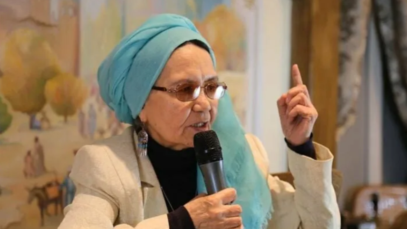 "Тоқал - ұлттың берекесін қашырып, басын біріктірмейтін тақырып" дейді Зейнеп Ахметова