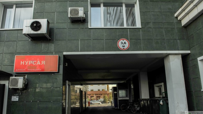 Депутаттардың аянышты жағдайы мен қираған қызметтік пәтерлері туралы видео тарады