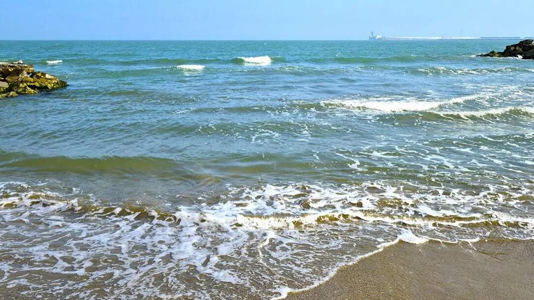 Қарт Каспиге қауіп төніп тұр ма? Сарапшылар не дейді?