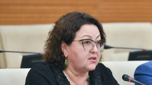 "56 пайыз мұғалім өз пәнінен білімі төмен" деді Ирина Смирнова