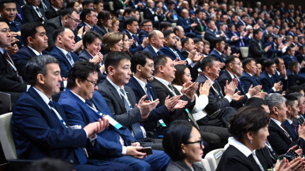 Президент: «2029 жылға дейін «Ауыл аманаты» бағдарламасына 600 миллиард теңгеге жуық қаражат бөлінеді»