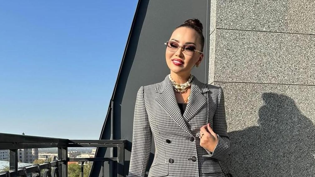 Баян Мақсатқызының бір күндік байлығы қанша миллион тұрады?