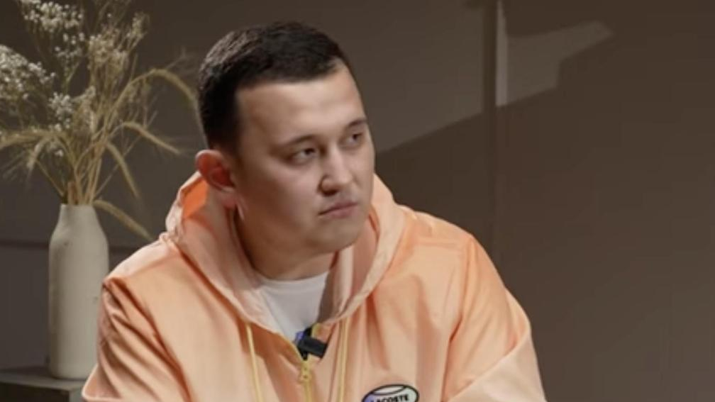 Елдос «Колобок» өзін көкелері алдап кеткенін айтты 