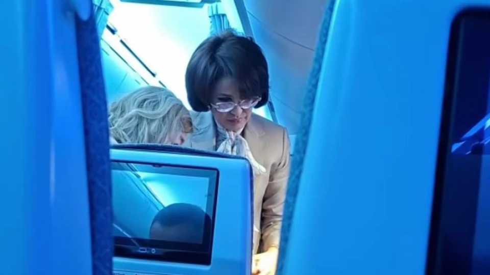 "Күмәнданғандар бар" деген министр ұшақтағы жағдайға байланысты жауап берді