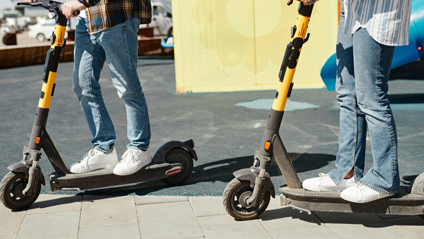 Электросамокат жүргізушілеріне қатаң талаптар енгізілді