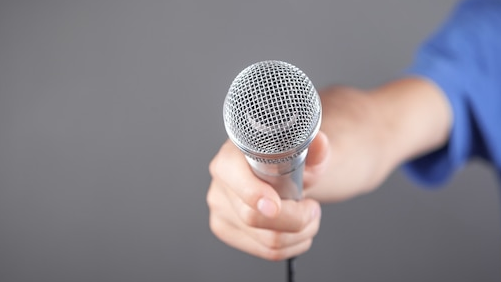 Ресейлік радионы басып алған қазақ тосын үндеу жасады