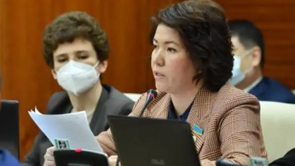 Мұғалімдер аттестациясына өзгеріс қашан енгізіледі? Министр жауап берді