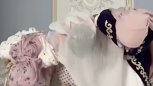 "Келін трансгендер боп шықты": Желідегі беташар қызу талқыға түсті