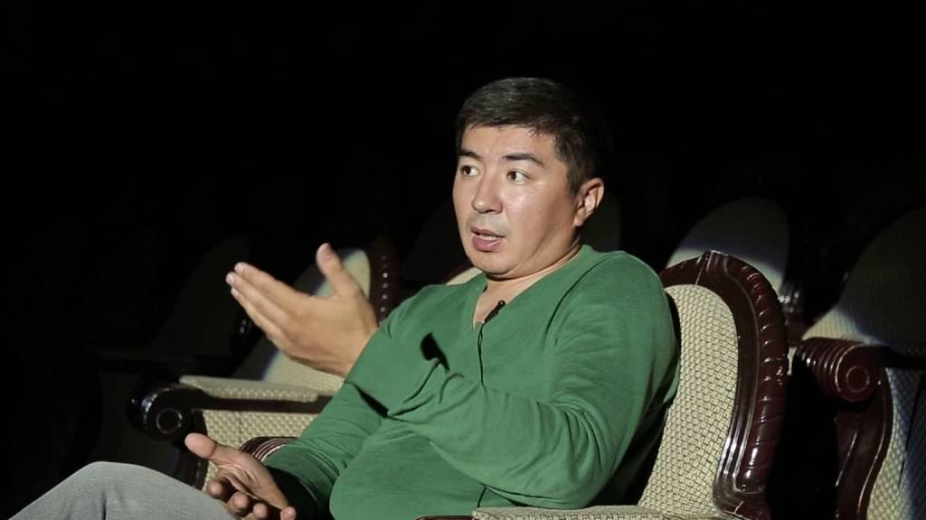 «Кешірім сұраңдар!» – Актер Бақыт Тушаев селт еткізер сәлем жолдады