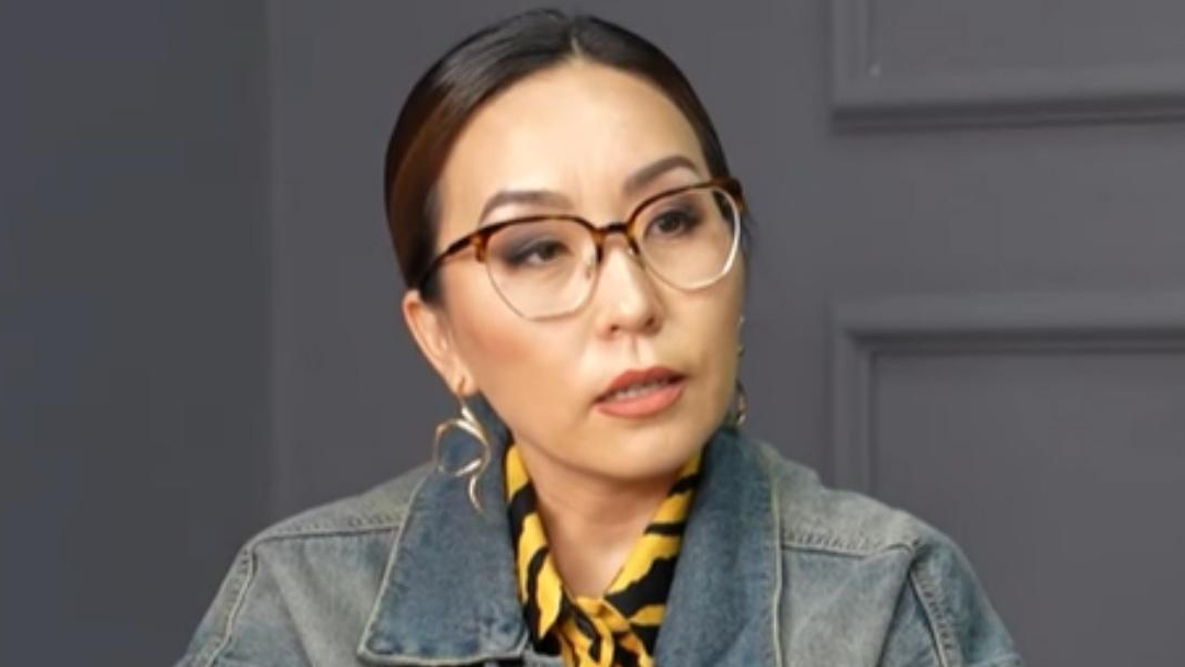 "Руың кім?" фильмін прокаттан алып тастау - дұрыс болмады" дейді журналист 