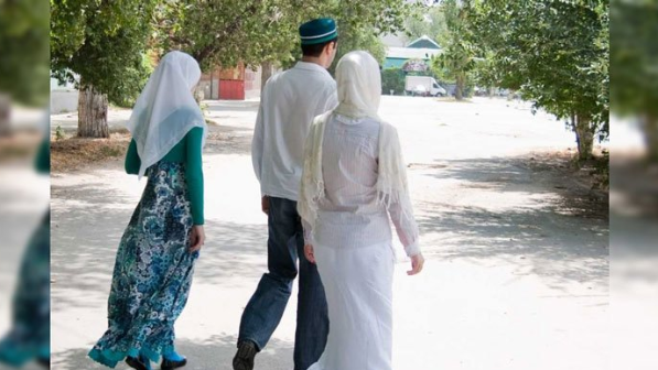 "Лесбиандар күйеуіне тоқал әпергіш" деген жігіт сұмдық нәрсені жайып салды