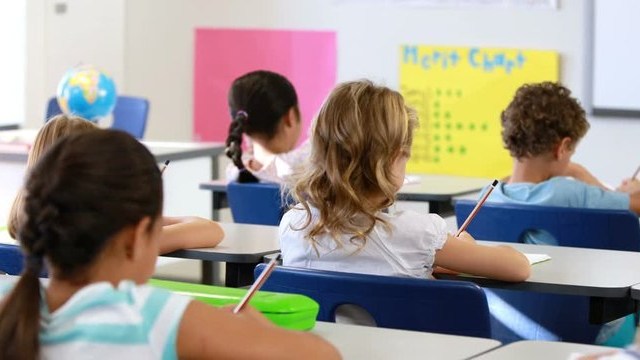 Үш ауысымды мектептерді жою: Жаңа форматтағы 141 оқу орны пайдалануға берілді