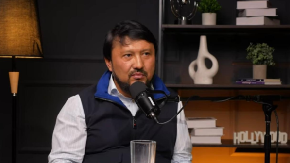 "Дендеген ауру алып тынды...": Мұхамеджан Тазабек ең жақын адамынан айырылды