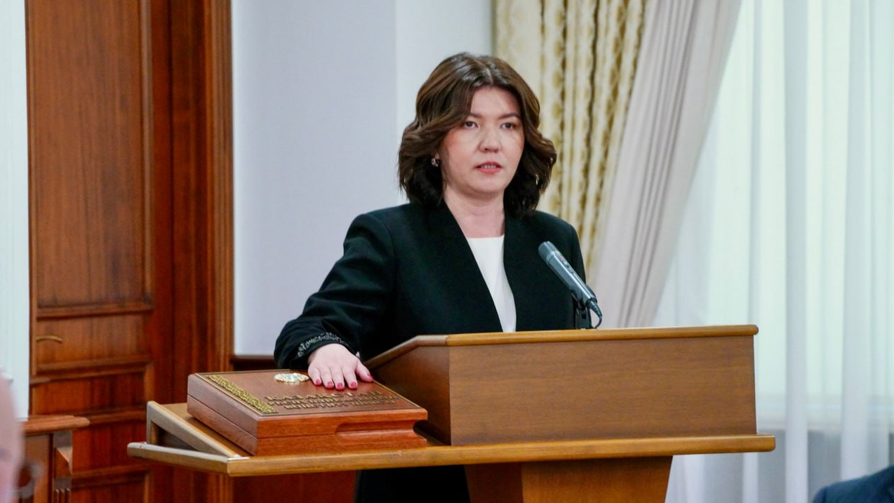 "Бұл еліміз үшін қауіпті": Министр Жұлдыз ханым, жеті минутыңызды бөліңізші!