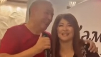 Әнші Шәкизада алғашқы махаббатын көрсетіп, жұрттан оңбай сөз естіді