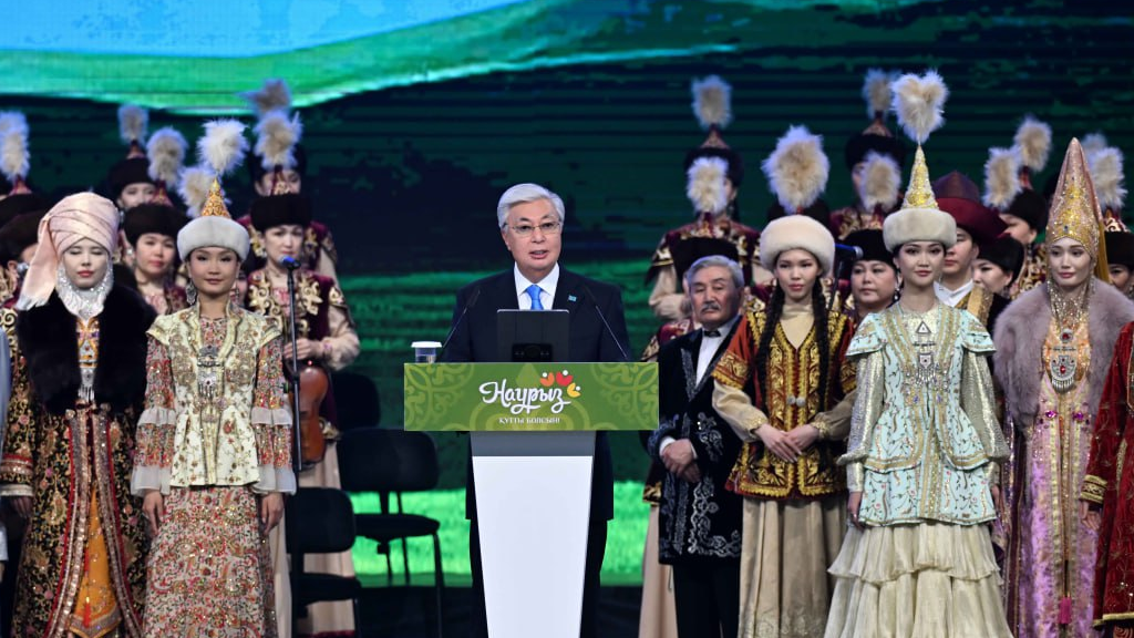 Мемлекет басшысы қазақстандықтарды Ұлыстың ұлы күнімен құттықтады