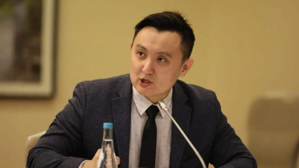 Ғазиз Әбішев: "Мұндай институт Президентті сақтандырып, президенттік биліктің тиімділігін арттыра алады"