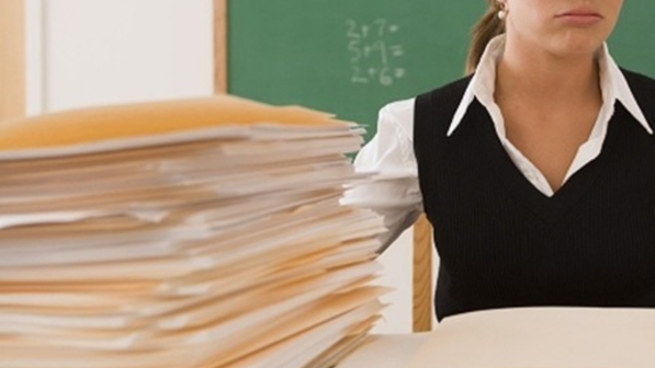 "Мұғалім күйеуіммен некемді, жалақы сомасын, пәтерімнің жағдайын сұрайды" деген ата-аналар наразылық білдіруде