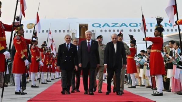 Сарапшы пікірі: Қазақстан - Пәкістан байланысынан елімізге қандай пайда бар?